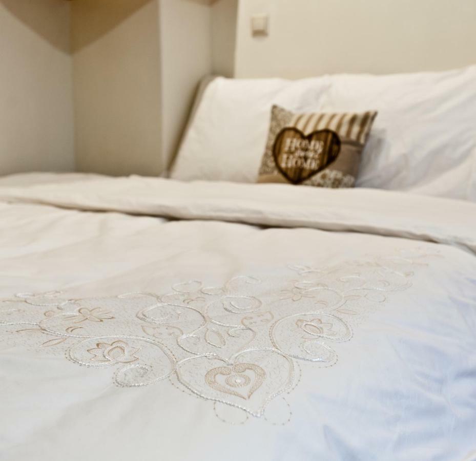 Green Apartment บูดาเปสต์ ภายนอก รูปภาพ